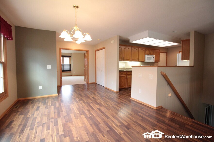 Building Photo - 7144 Cody Dr