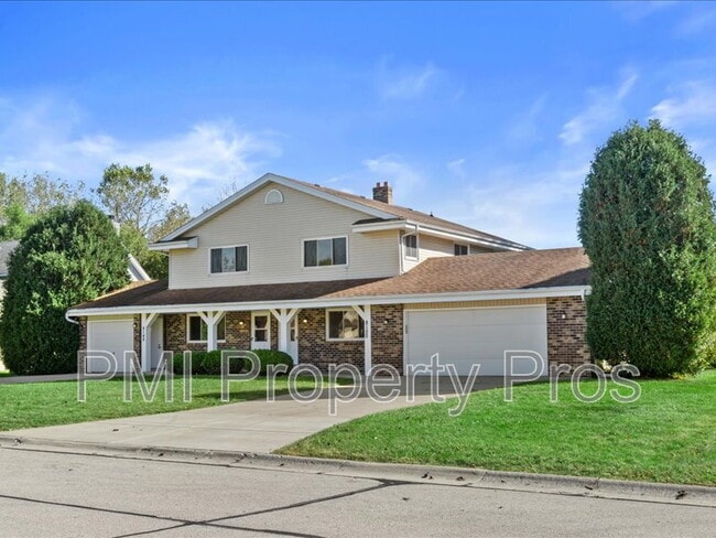 Building Photo - 8148 S 88th St