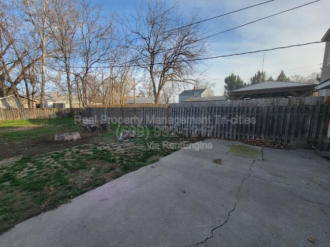 Building Photo - 1204 Marshall Ave