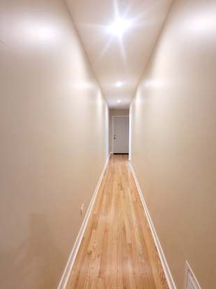 Building Photo - 5324 S King Dr