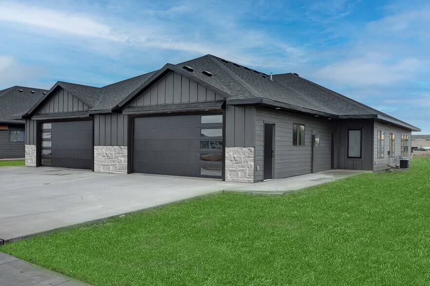 Building Photo - 622 W Matthew Trl