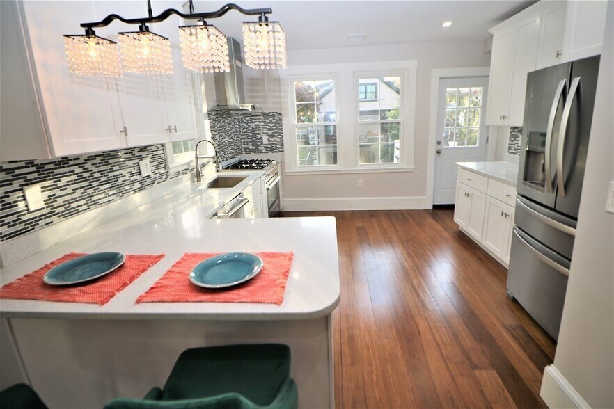 Building Photo - 318 Concord Ave