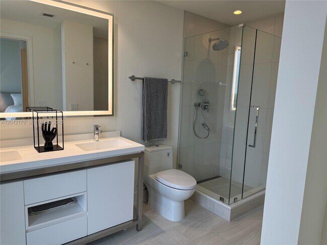 Building Photo - Metropica Way, Sunrise, FL 33323 - 2 BR 2.5 BA condo