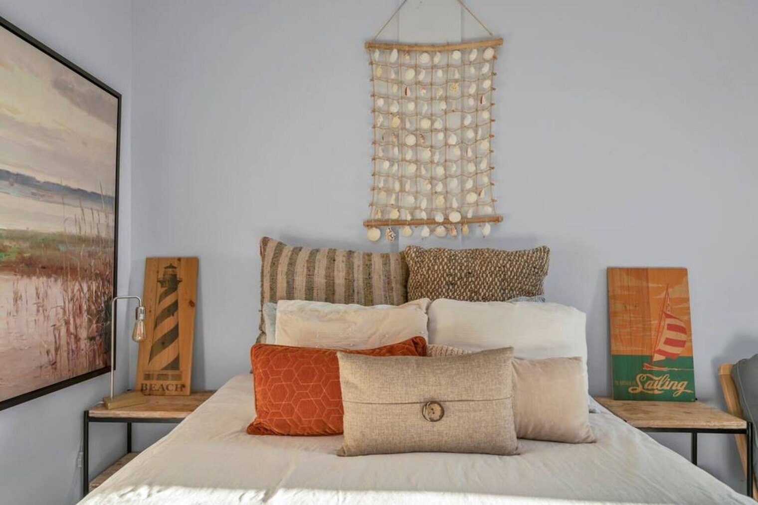 Building Photo - 214 Miracle Strip Pkwy SW