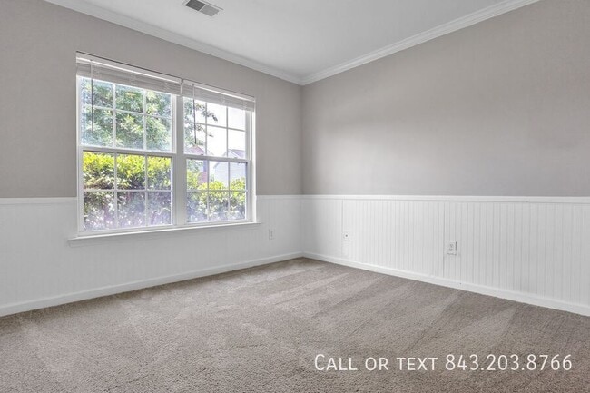Building Photo - 126 Mayfield Dr