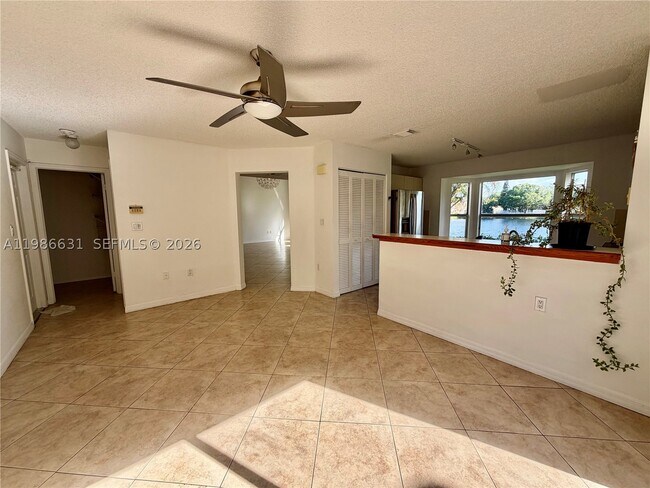 Building Photo - 12619 NW 11th Pl