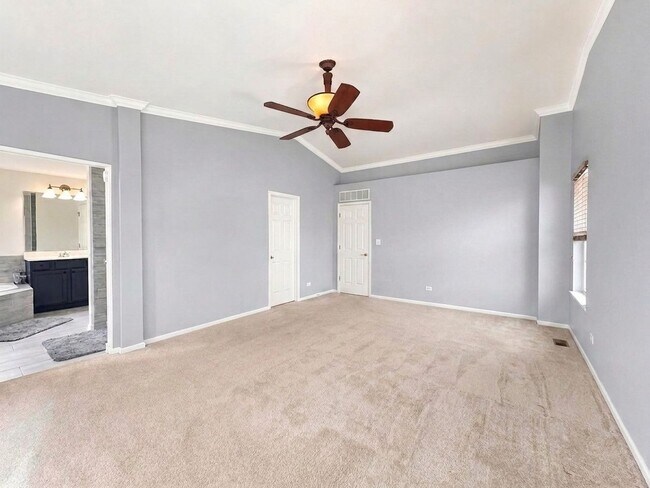 Building Photo - Spacious 4 Bed / 3.5 Bath Home with Finished Basement & Community Amenities in Wadsworth!
