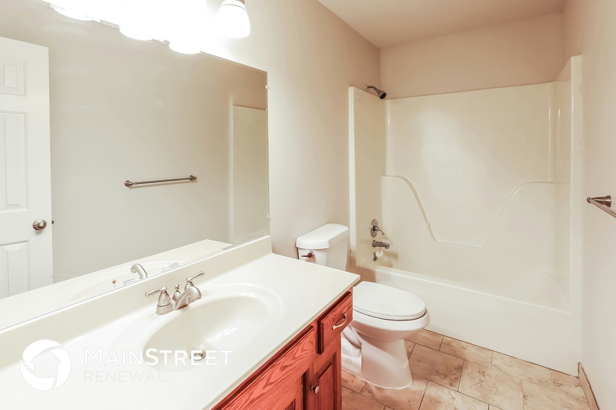 Building Photo - 820 NW Rosaceae Dr