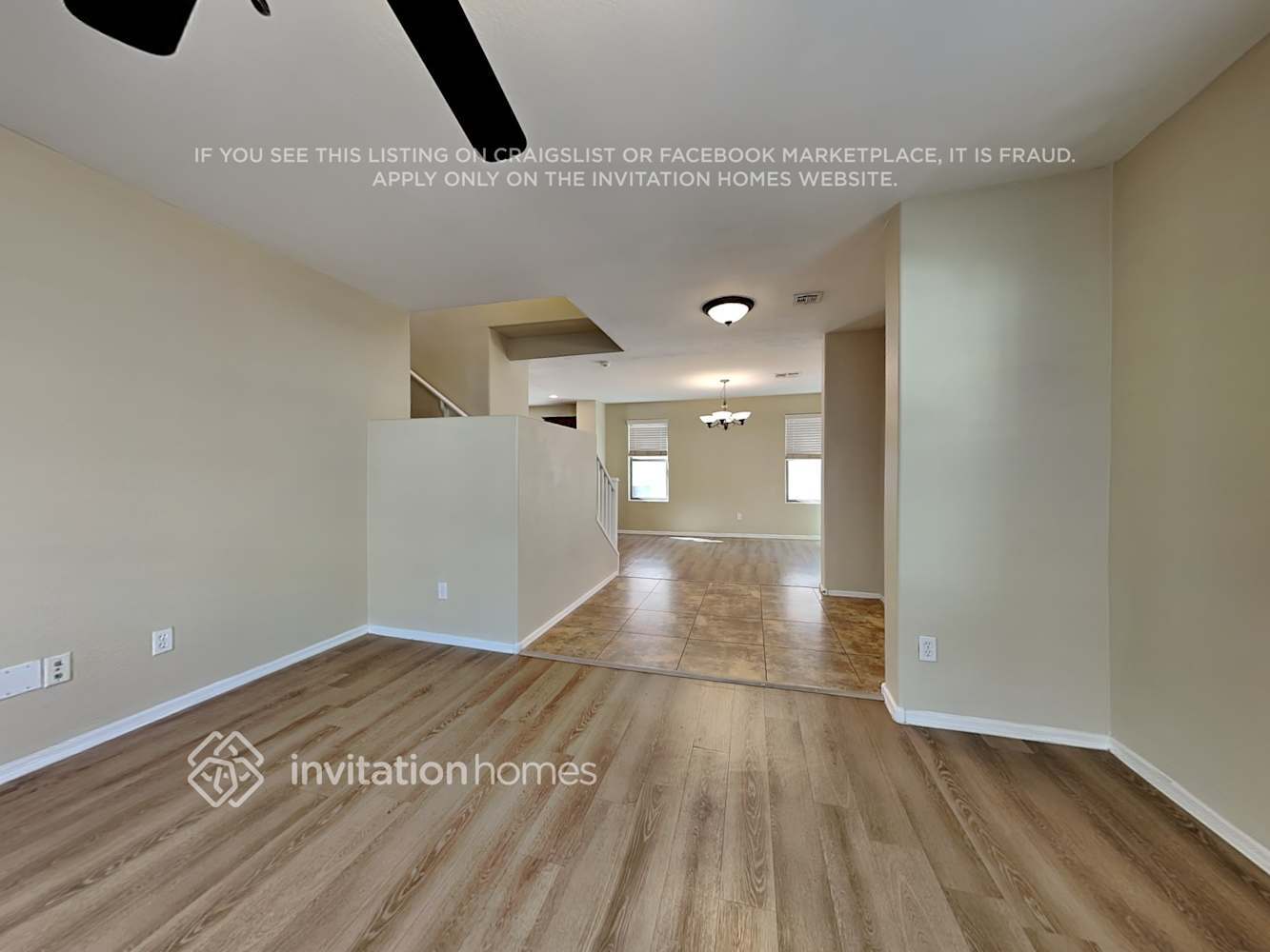 Building Photo - 2611 E Bart St