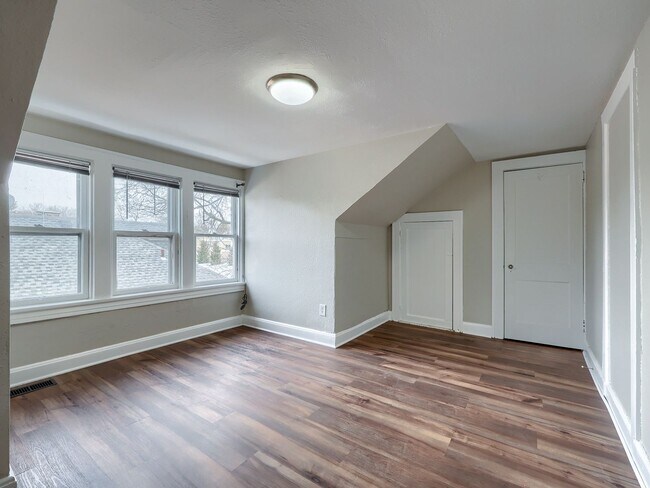 Building Photo - 3200 Green St