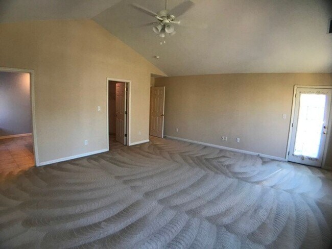 Building Photo - Stunning, Spacious Home in Prime Apex Location – Zoned for Top-Rated Apex Schools!