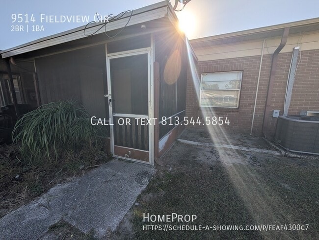 Building Photo - 9514 Fieldview Cir