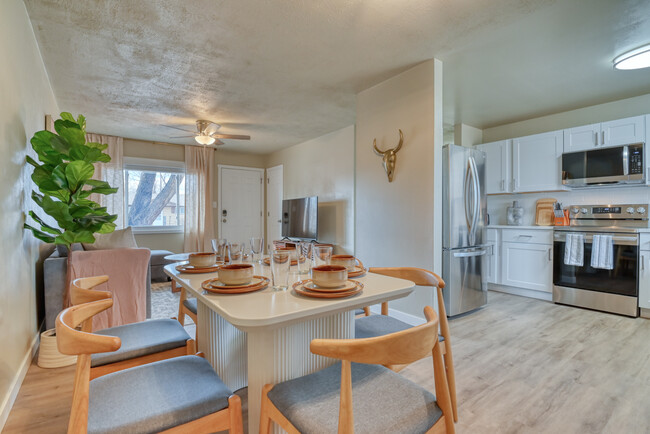 Dining Room - 73 Goret Dr