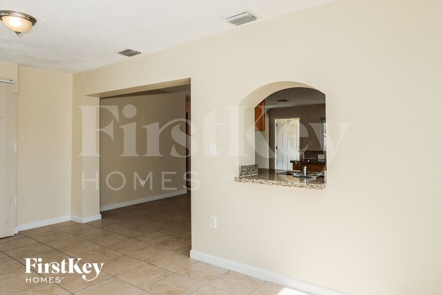 Building Photo - 7461 NW 23rd St