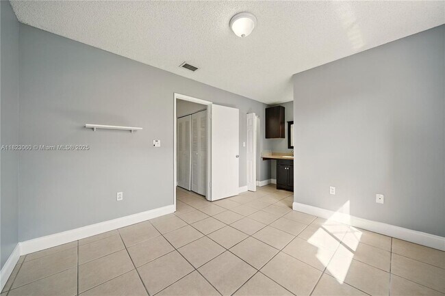 Building Photo - 14907 SW 80th St