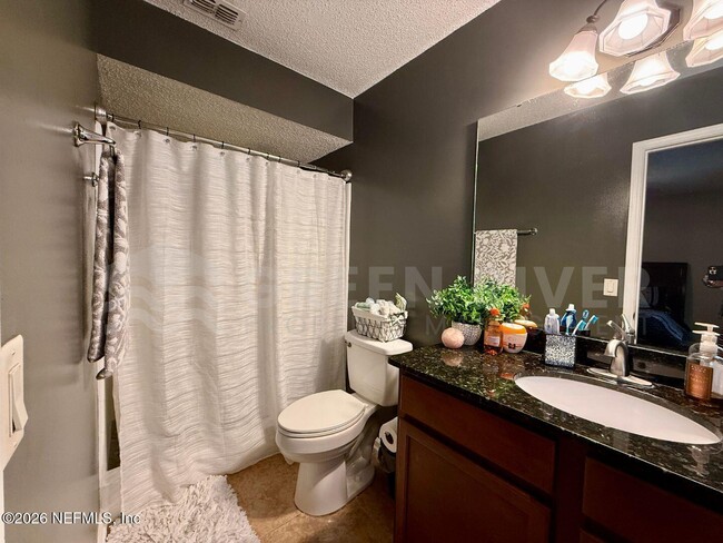 Building Photo - 7541 Allspice Cir N