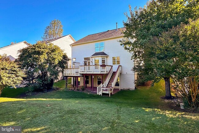 Building Photo - 47497 Saulty Dr