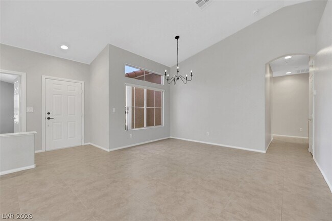 Building Photo - 8730 Wallaby Ln