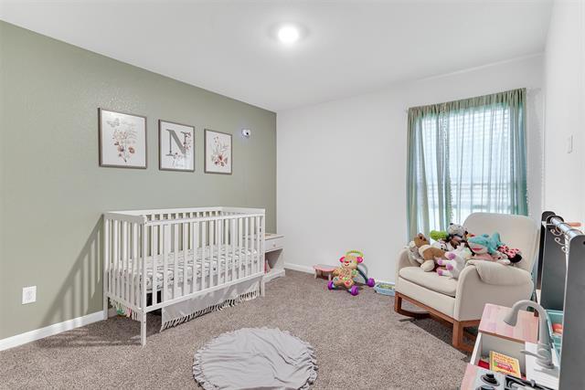 Building Photo - 707 Range Dr