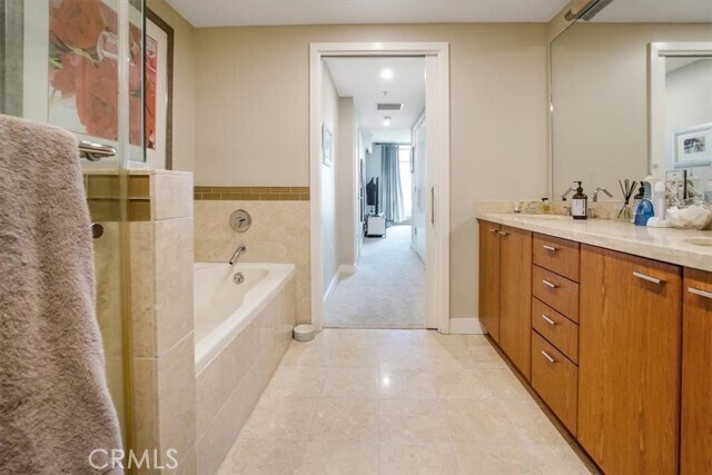 Building Photo - 3141 Michelson Dr