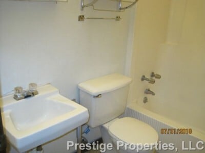 Building Photo - 507 N Linn St