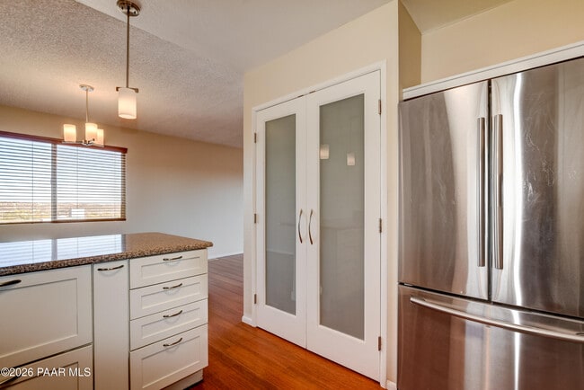 Building Photo - 2375 Shinnery Ln