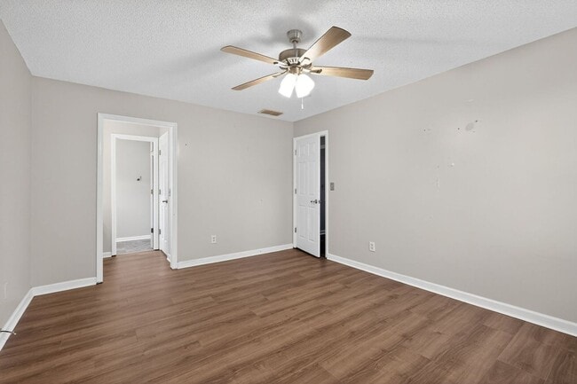 Building Photo - 1186 Stixfield Ct