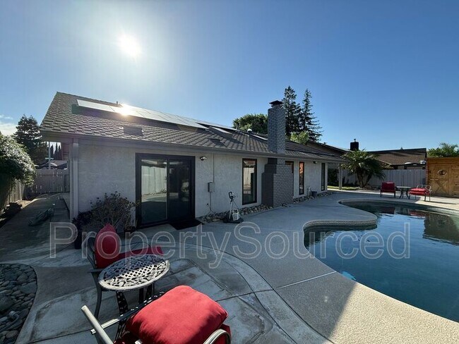 Building Photo - 1351 Aksland Dr