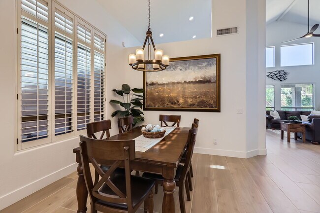 Interior Photo - 6408 E Waltann Ln