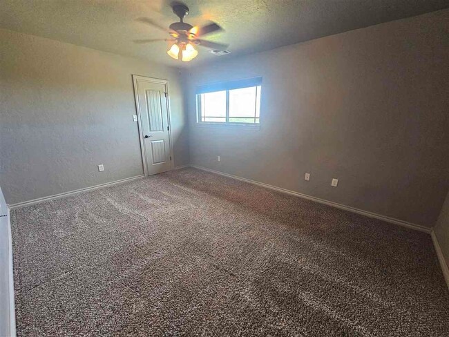 Building Photo - 1299 SW Deyo Landing Loop
