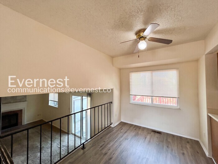 Building Photo - 2702 Dickens Dr