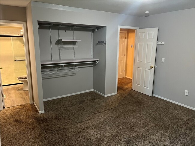 Building Photo - 18 Duffy Ct