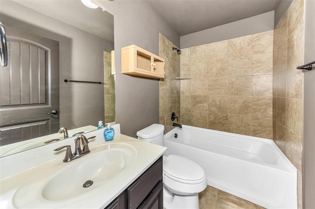 Building Photo - 6928 Carrington Ln