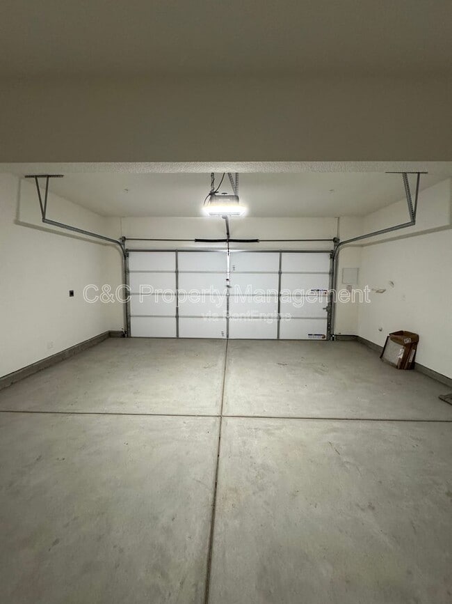 Building Photo - 5339 Shenandoah Vly Ln