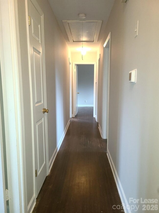 Building Photo - 4124 Somerdale Ln