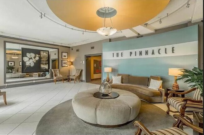 Building Photo - 1131 Stringers Ridge Rd