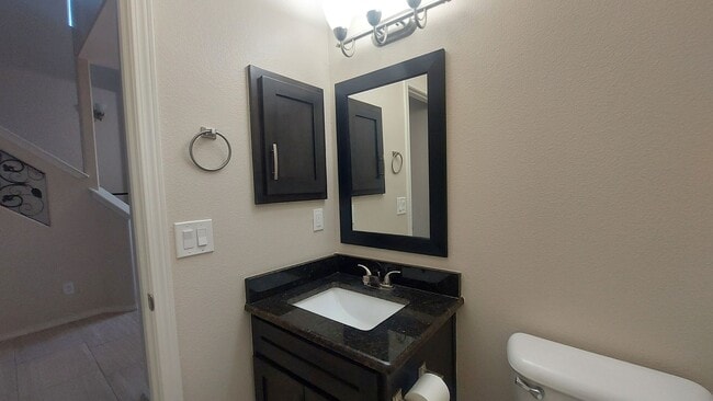 Building Photo - Backyard Oasis!!!  Beautiful 4 bedroom 2.5 bathroom 2 story home on corner lot!