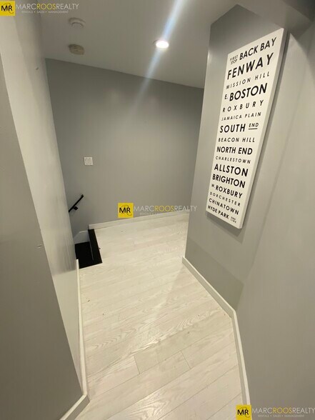 Building Photo - 469 Massachusetts Ave