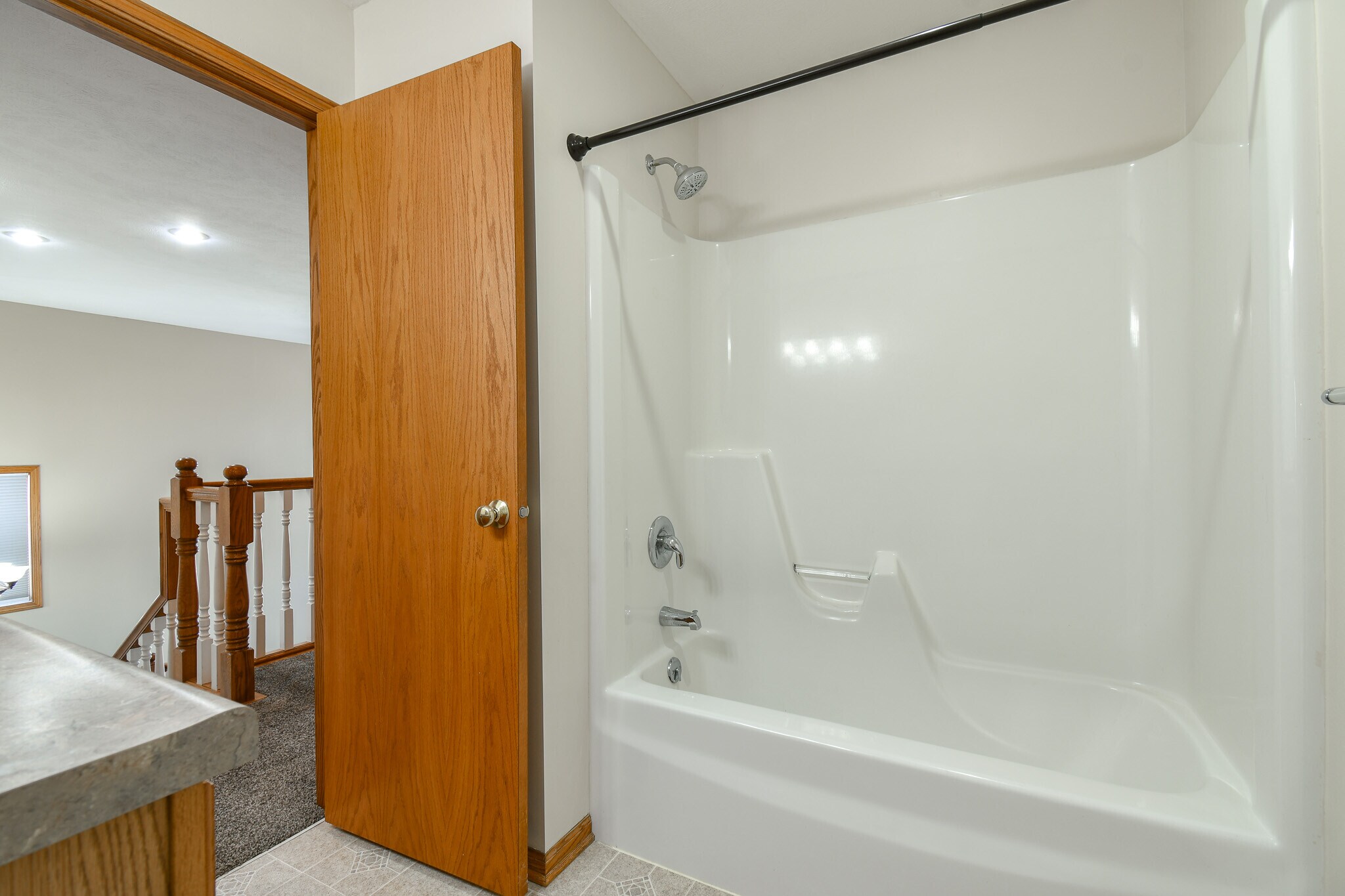 Building Photo - 9412 Forest Glen Dr