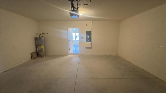 Building Photo - 5601 Brosnan Rd