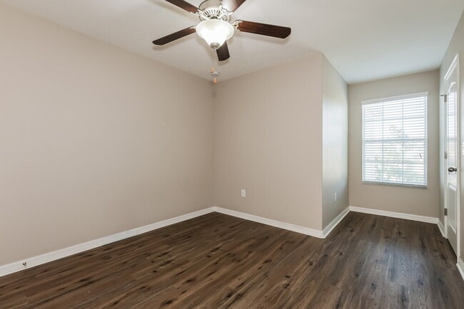 Building Photo - 13946 Lugano Ct