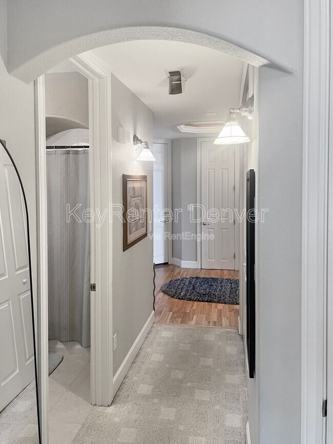 Building Photo - 1735 N Ogden St