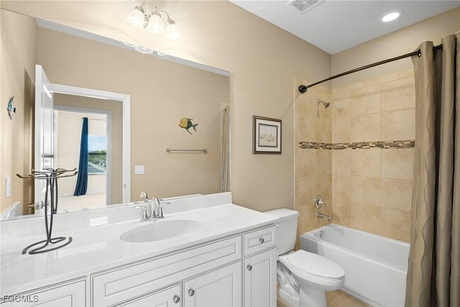 Building Photo - 15820 Portofino Springs Blvd
