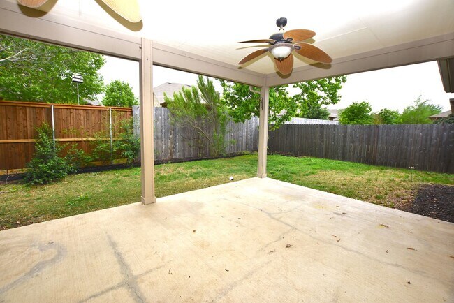 Building Photo - Buda Living Done Right—Space, Flexibility & Location
