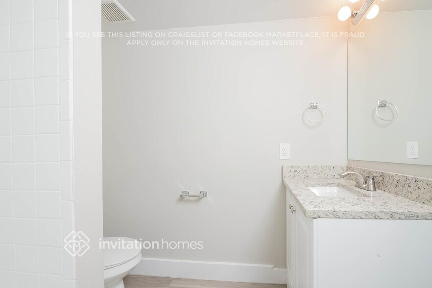 Building Photo - 3834 S Waco St