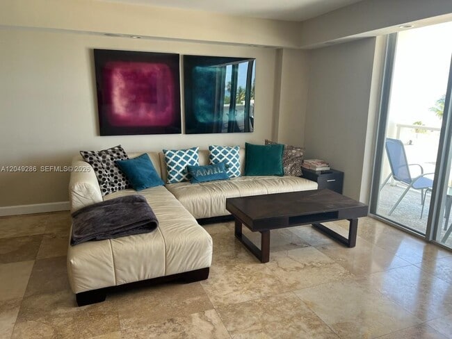 Building Photo - 5701 Collins Ave