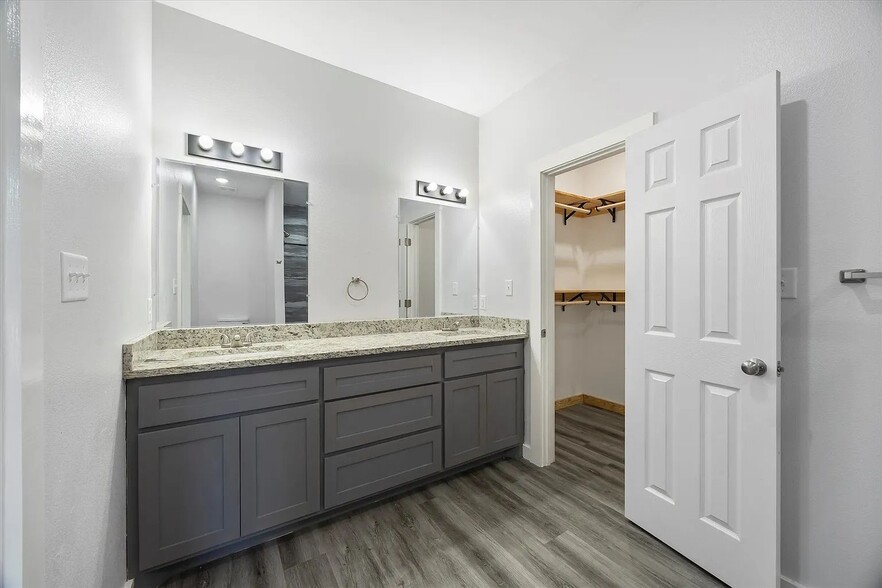Master Bathroom - 108 W Locust St