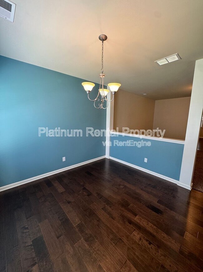 Building Photo - 3343 Blue Springs Walk