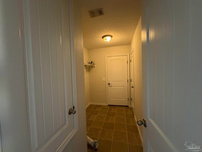 Building Photo - 4776 Hilarita Cir