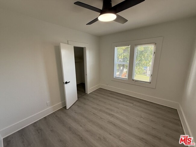 Building Photo - 1458 W 36th St